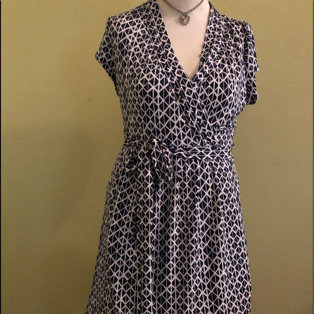 Liz Claiborne Navy and White Dress